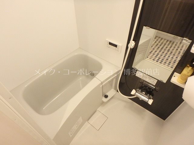 ヴァーティカルプレイス吉塚 風呂画像