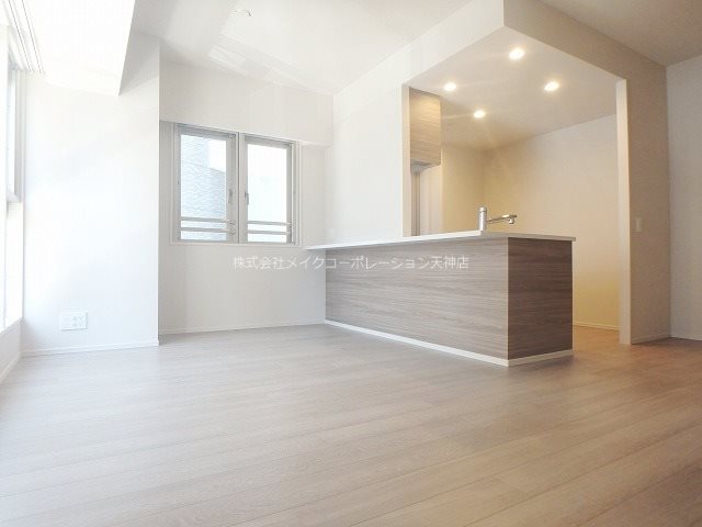 ザ・パークハウス天神今泉 リビング