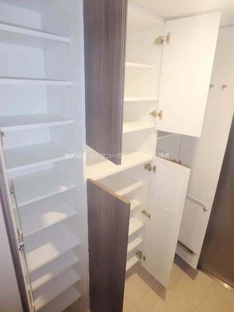 ザ・パークハウス天神今泉 その他13