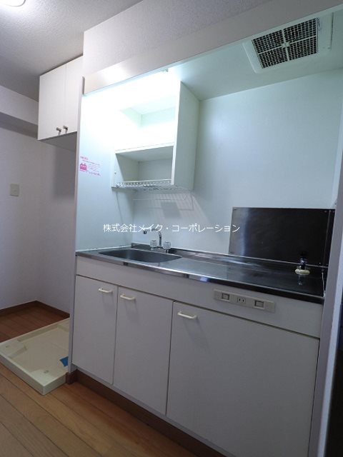 ガーデンパレス西新 キッチン