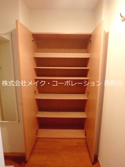 ニューガイアリルーム西新南No.67 その他8