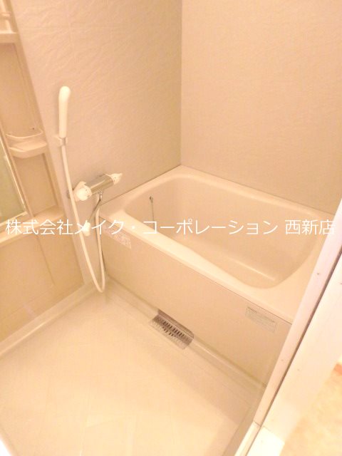 ニューガイアリルーム西新南No.67 風呂画像