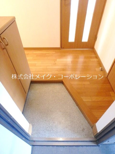 サンラーク次郎丸 玄関