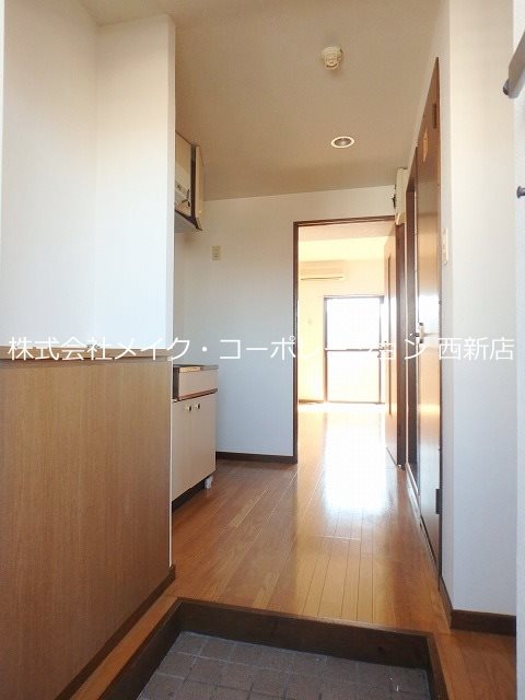 ラフィネ荒江～ネット無料～ 玄関