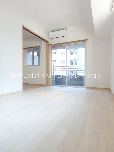 リビング アリエス学研都市Ⅱ リビング