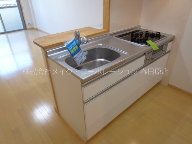 写真は同型タイプ フォレスタ春日 キッチン