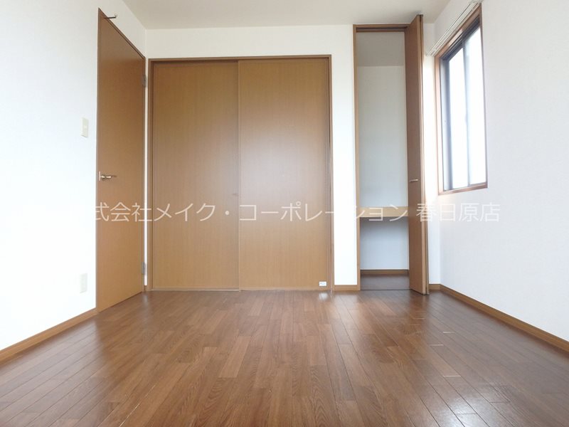 ルミエール藤A棟 ベッドルーム