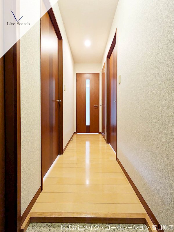 メゾン・クレールB棟 玄関