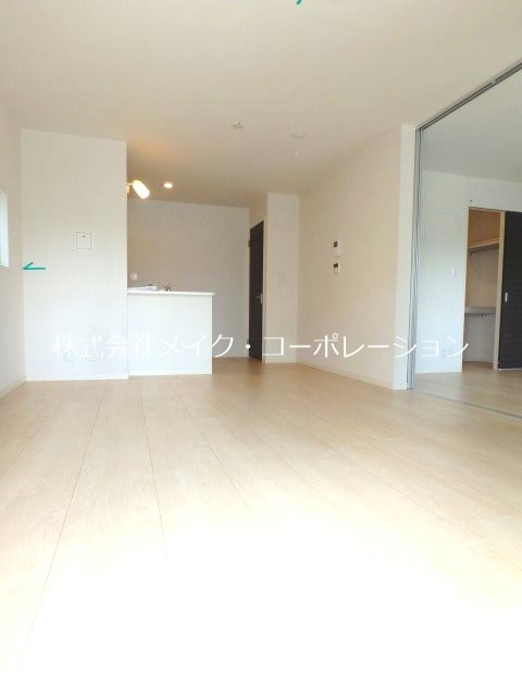 シャーメゾン西新7丁目 リビング