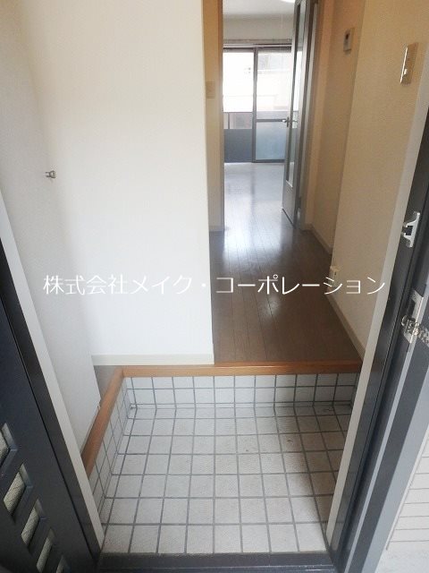アネックス西新 玄関
