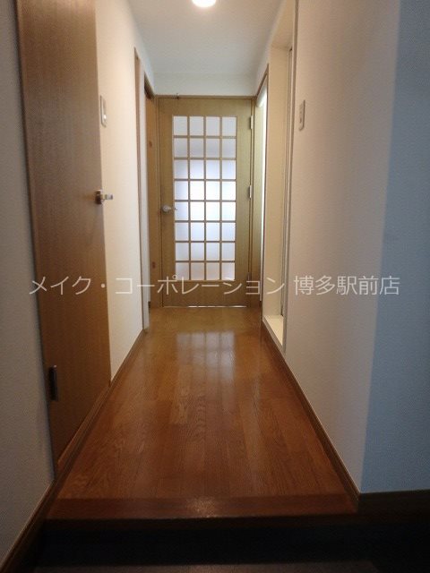 キトミ壱番館 玄関