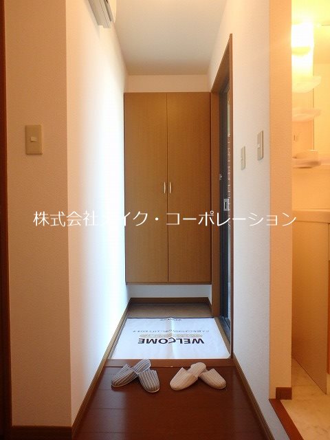 ウィルモア干隈 玄関