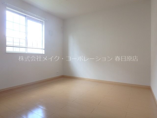 ベッドルーム グレイス春日 ベッドルーム