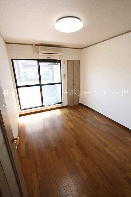 エリーナハイツ西新東Ⅱ ベッドルーム
