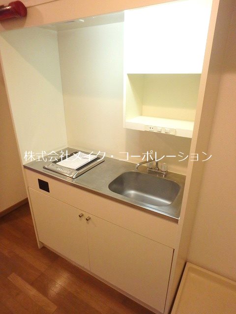 ルエメゾンロワール西新 キッチン