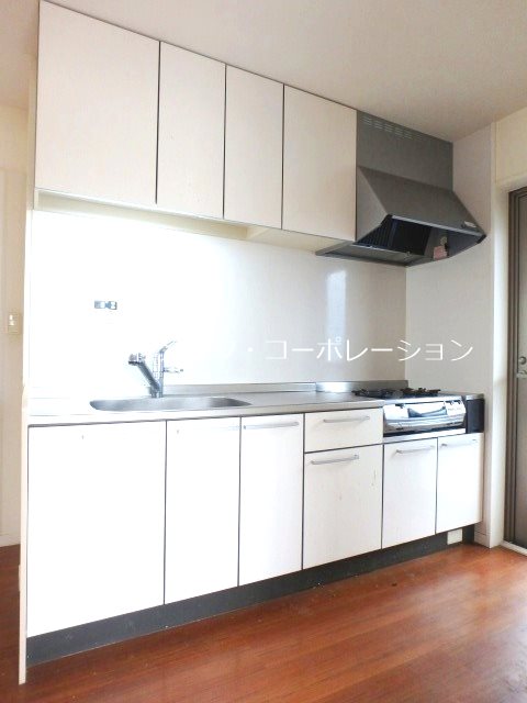 フォレスト荒江 キッチン
