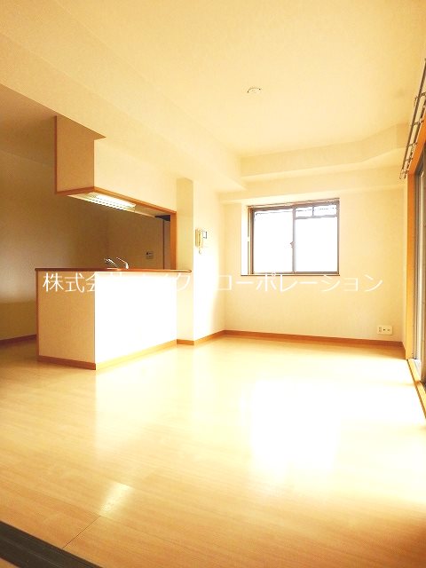 リビング レジデンス ソレイユ リビング