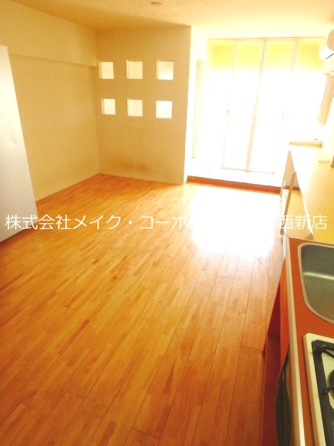 アミューゼエヴァ その他1