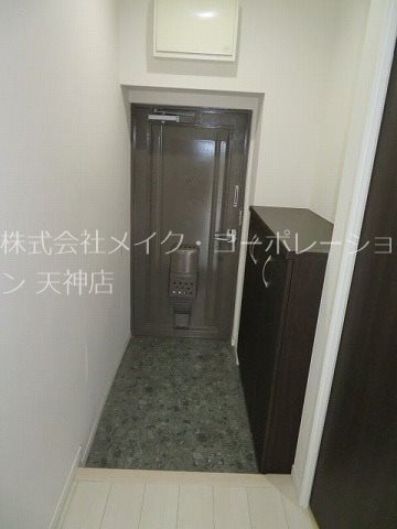 第1よしみビル  玄関