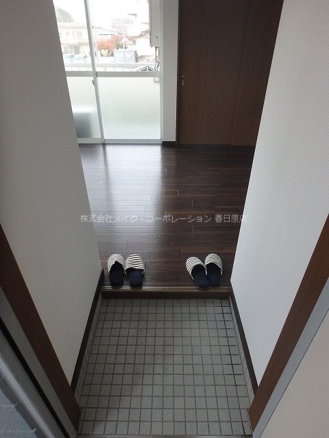 サンセール片縄 玄関