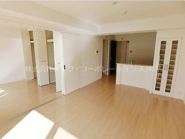 リビング アウラ ビータ平尾 リビング