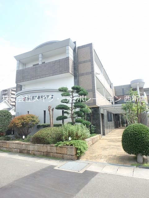 サンフォレスト泉 外観