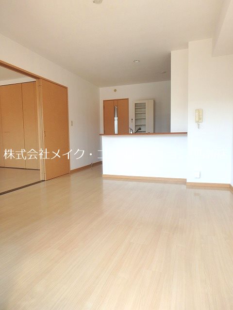 ソシアハイネス リビング