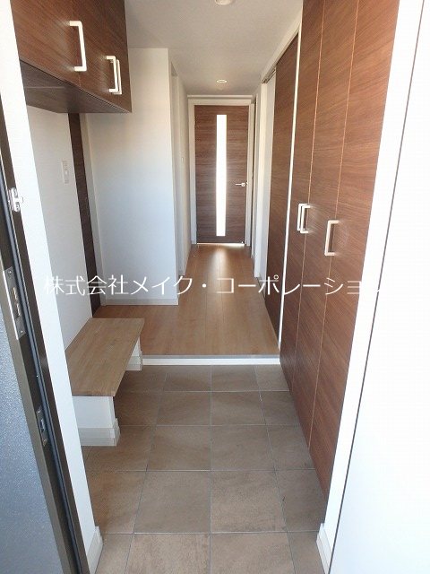 ル　パルテール城南 玄関