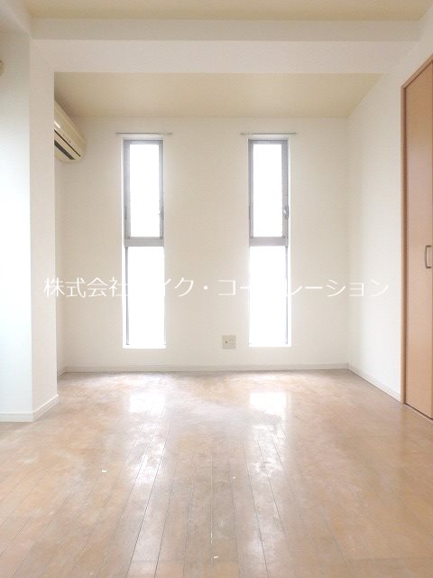リビング ユゥ&ミィ金山駅前D棟 その他7