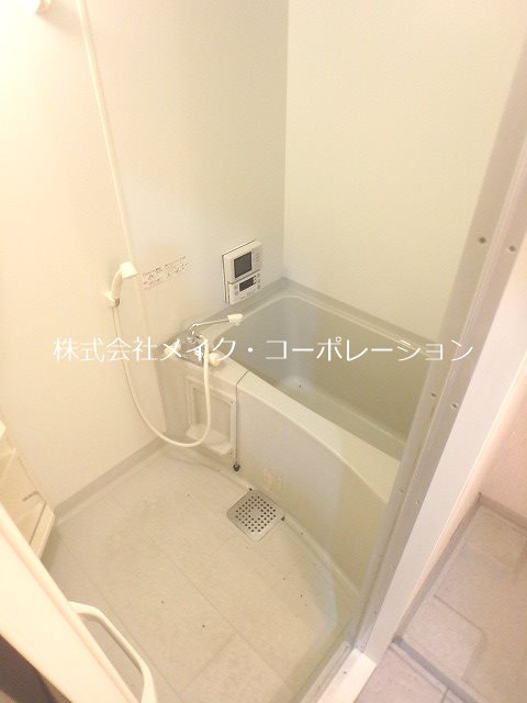 バス ユゥ&ミィ金山駅前D棟 風呂画像