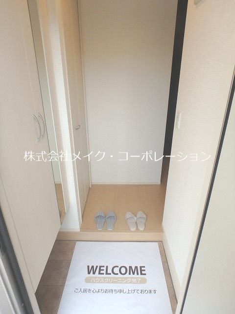 玄関 Riverside 玄関