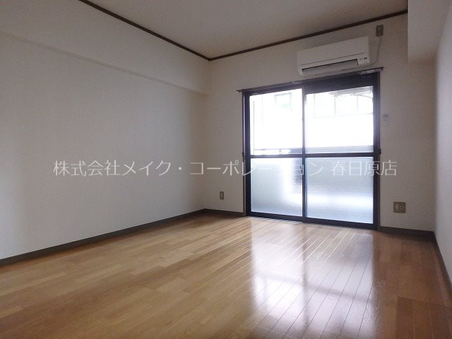 クレイドル博多南 リビング