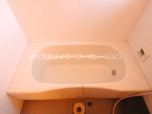 バス グローリアM A棟【オール電化】 その他11