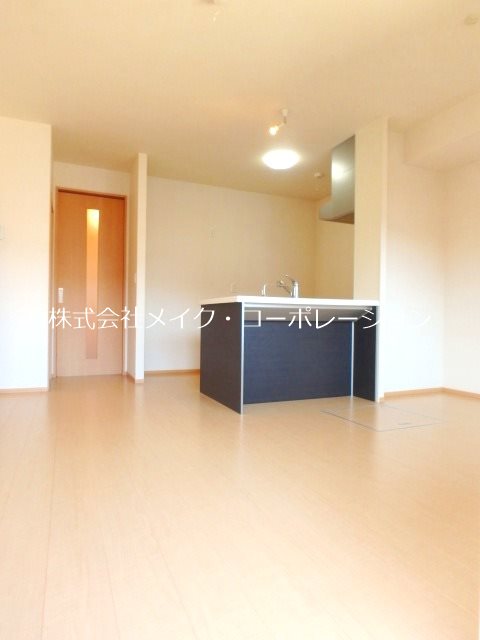 リビング グローリアM A棟【オール電化】 その他18