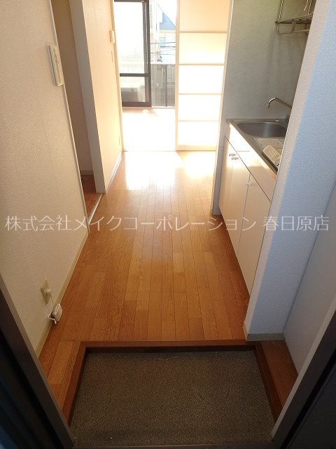 パンプキンハウスB棟 玄関