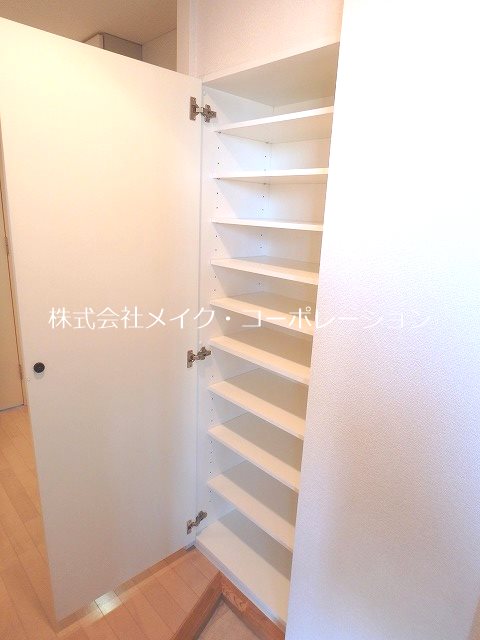 玄関 グランフォーレ地行 その他8
