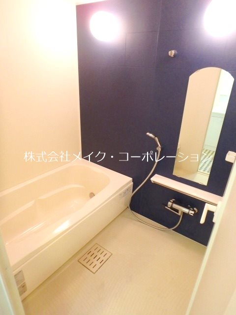 ポルトボヌール 風呂画像