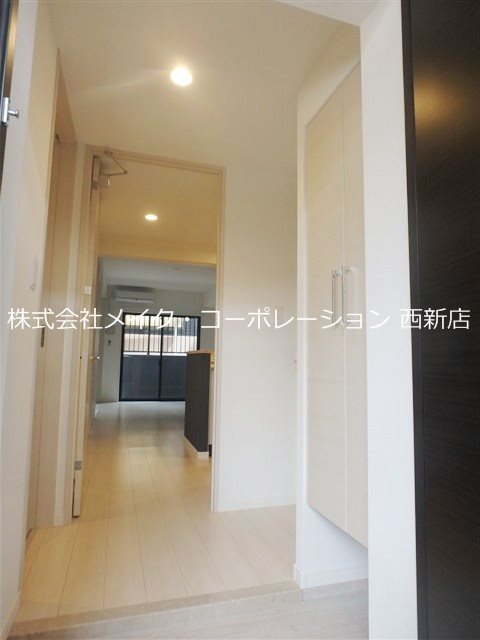 グランフォーレ西新ヒルズ 玄関
