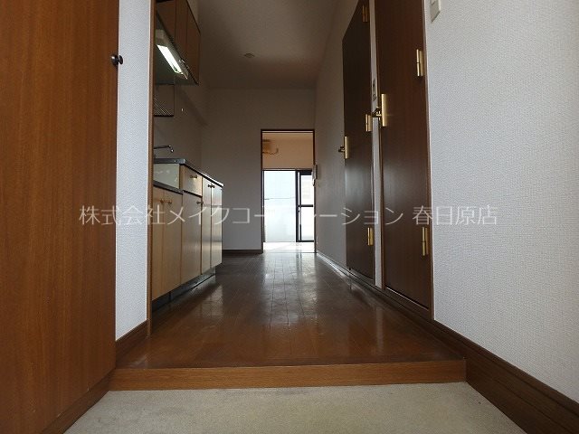 写真は同型タイプ G.R麦野 玄関