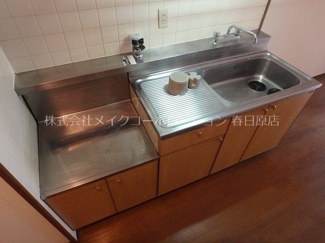 写真は同型タイプ G.R麦野 キッチン