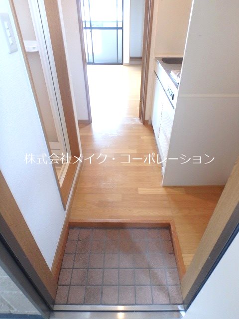 クオリティ荒江２~ネット無料~ 玄関