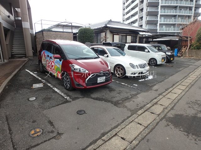 駐車場 メゾン・デ・ボヌール その他8
