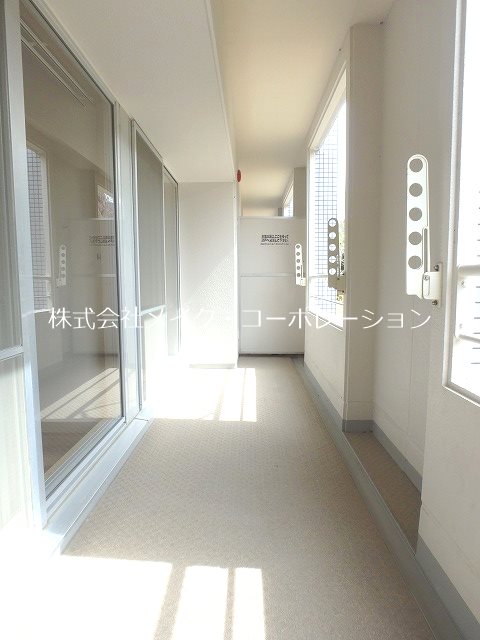 プライムメゾン百道浜 ベランダ