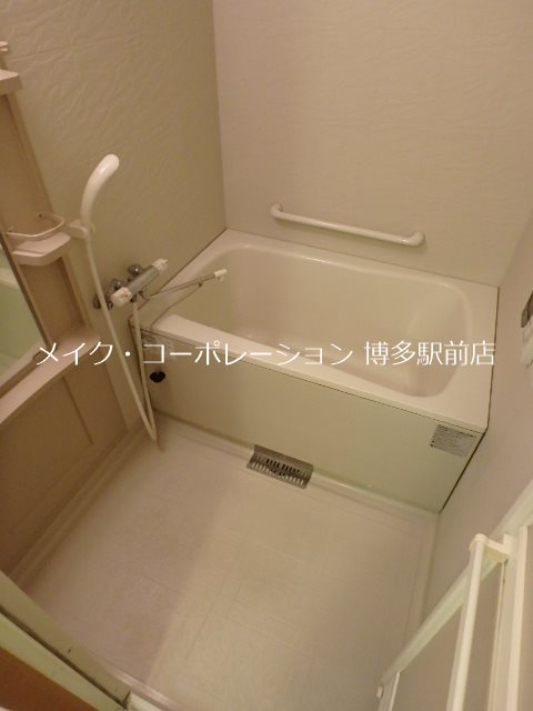 駅南Ⅴマルオカ 風呂画像