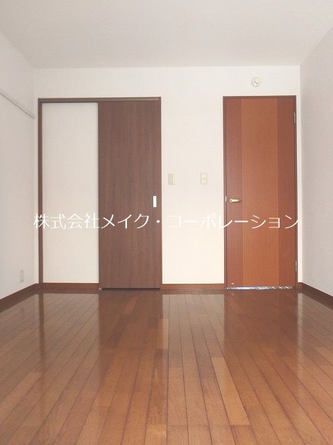 ベッドルーム フルールB棟~ネット無料~ その他14