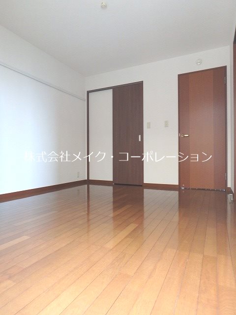 ベッドルーム フルールB棟~ネット無料~ その他15