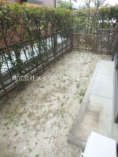 ベランダ フルールB棟~ネット無料~ ベランダ