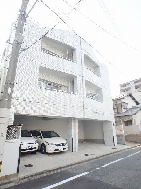 ジュネスコート岩見 外観