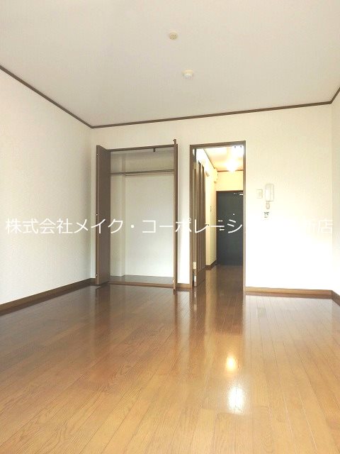 ライフコート篠原～ネット無料～ リビング