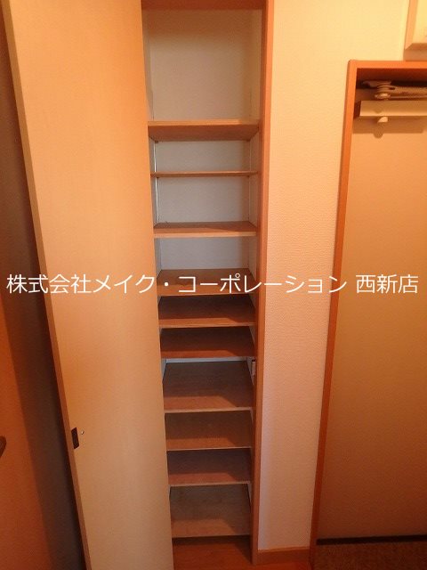 玄関 コンフォートベネフィス別府1 玄関